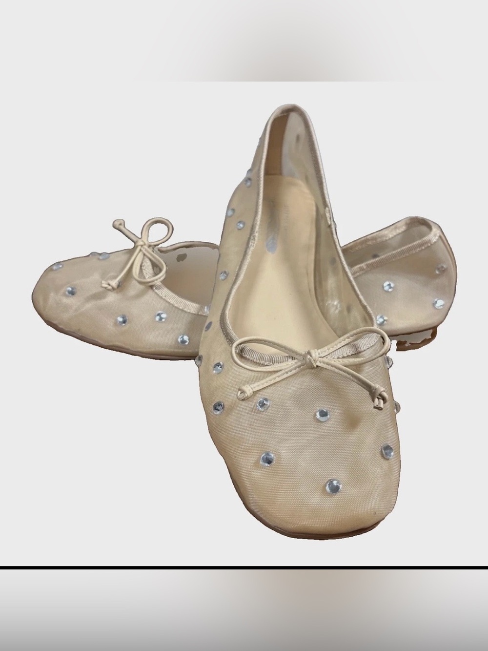 Free People Jeffrey Campbell 9 ballet flats 
Shine For You beige mesh rhinestone